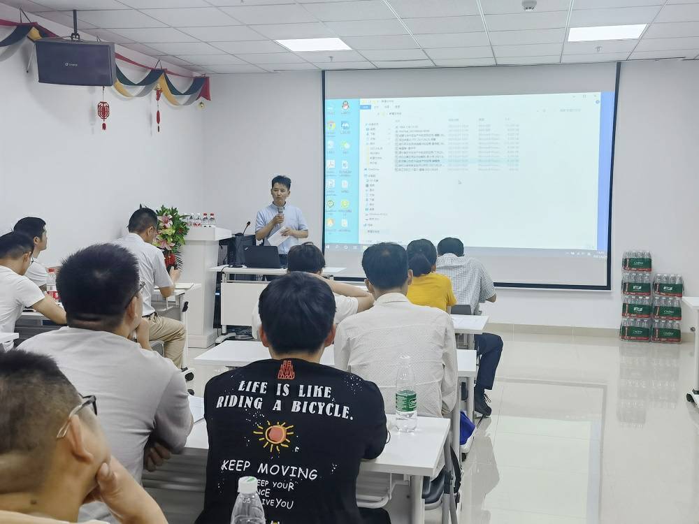 厦门赵明数据存储管理有限公司药业技术交流会 (3) - 副本.jpg